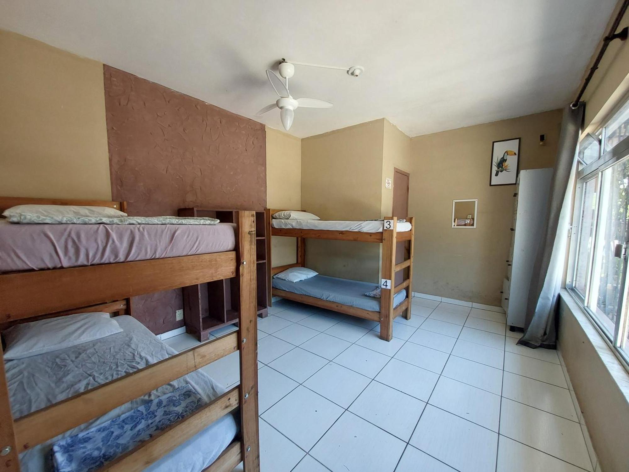 Hostel Pantanal Em Florianopolis — Fotos 1